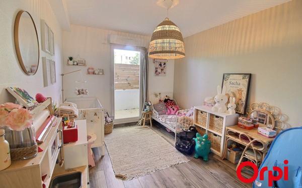 Appartement à vendre    3 pièces • 71 m2 Marseille 11