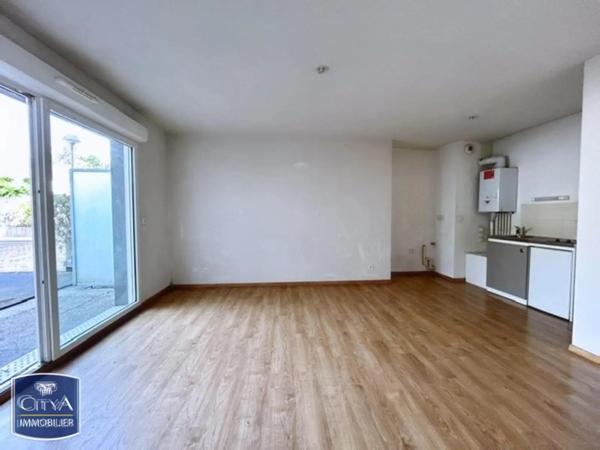 Appartement à louer 2 pièces 43.36m² Nantes (44100)