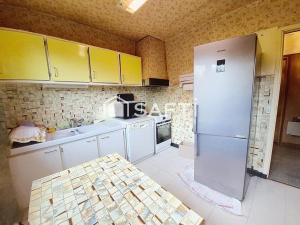 Maison à rénover dans charmant coin de verdure !