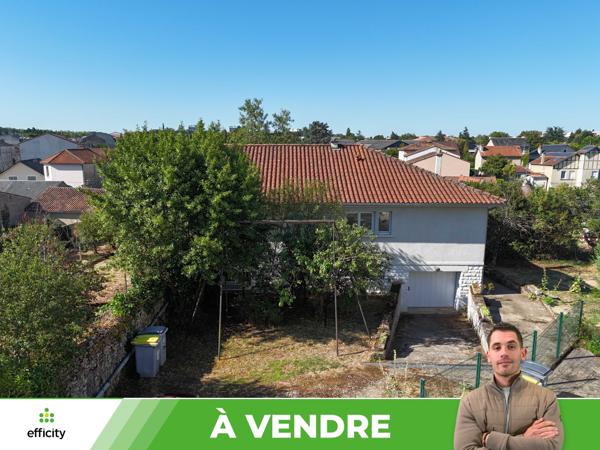 Maison
         6 pièces
        - 109 m² Exclusivité 221 000 € *