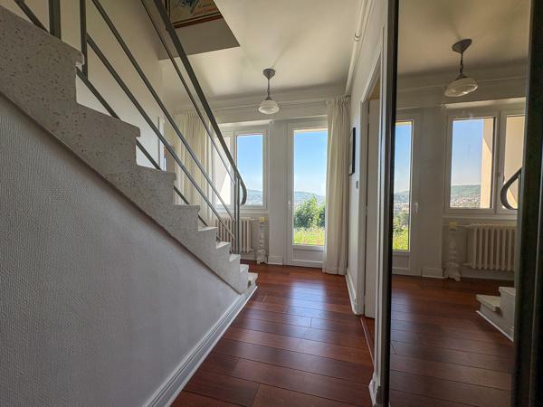 Maison de 182m² sur 569m² de terrain – haut de royat