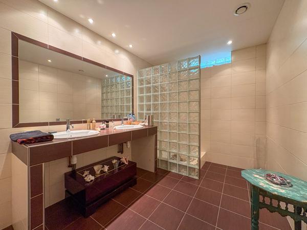 Maison de 182m² sur 569m² de terrain – haut de royat