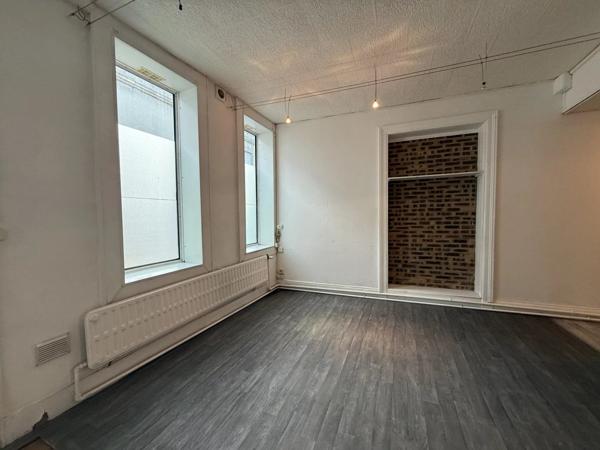 Location Appartement 5 pièces 130 m2 à Saint-Quentin