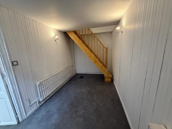 Location Appartement 5 pièces 130 m2 à Saint-Quentin