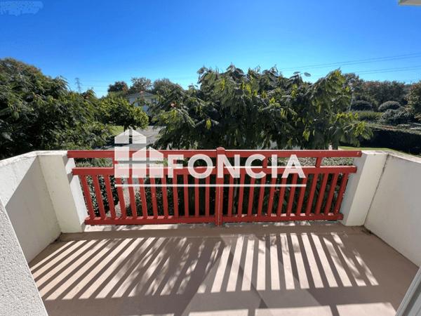 Location Appartement 3 pièces 54.09 m² - 1 RUE DES LANNES Mourenx 64150