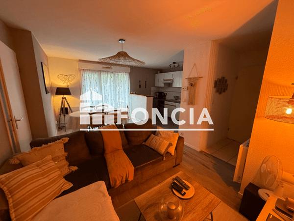 Location Appartement 3 pièces 54.09 m² - 1 RUE DES LANNES Mourenx 64150