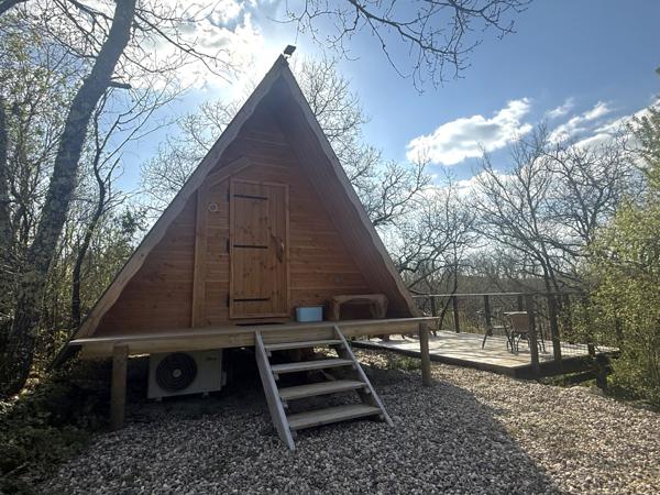 Bourg-de-Visa (82190) Bourg de Visa Domaine éco-responsable avec 4 habitations et activité locative sur 6 ha