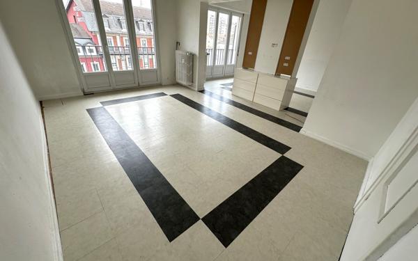 Appartement à vendre    5 pièces • 130 m2 Mulhouse