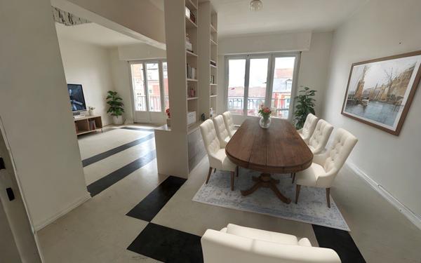 Appartement à vendre    5 pièces • 130 m2 Mulhouse