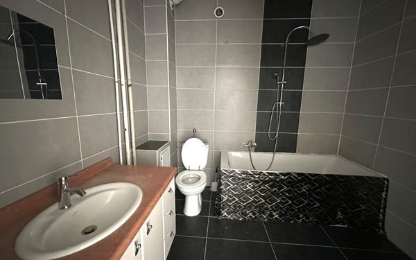 Appartement à vendre    5 pièces • 130 m2 Mulhouse