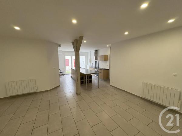 Appartement F4 à vendre  4 pièces - 74 m 2   CHALONS EN CHAMPAGNE  - 51