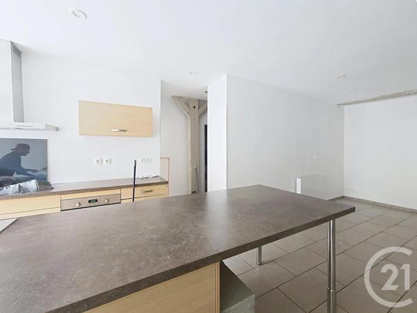 Appartement F4 à vendre  4 pièces - 74 m 2   CHALONS EN CHAMPAGNE  - 51