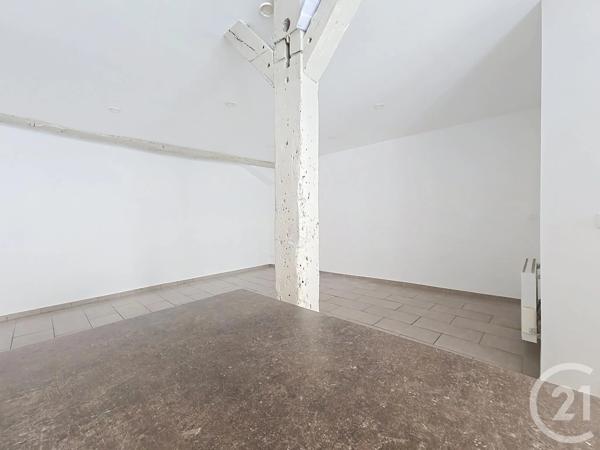 Appartement F4 à vendre  4 pièces - 74 m 2   CHALONS EN CHAMPAGNE  - 51