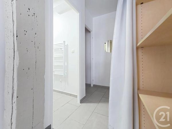 Appartement F4 à vendre  4 pièces - 74 m 2   CHALONS EN CHAMPAGNE  - 51