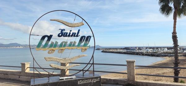 ✨ Studio cosy avec grand jardin privatif – Rare en plein centre de Saint-Aygulf !