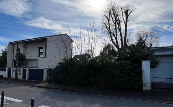 Terrain à vendre |  Talence |  209 m²