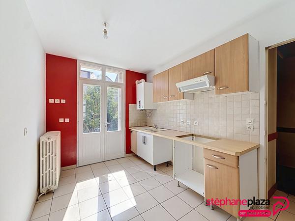 Maison 10 pièces 170 m2