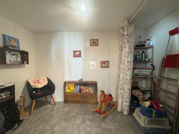 Locaux commerciaux - À vendre - 78 m² - LAVAL | The Door Man