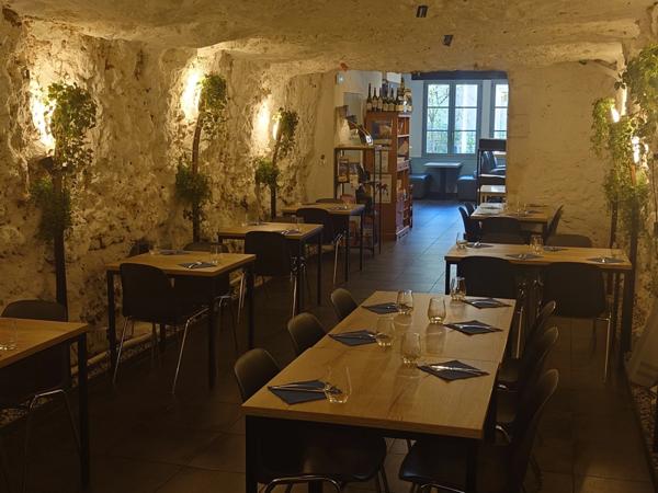 Fonds de commerce Crêperie-Bar à Vins-Restaurant à vendre CHAUMONT SUR LOIRE (41)