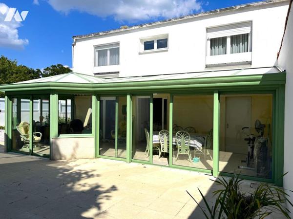 LA ROCHE SUR YON - MAISON