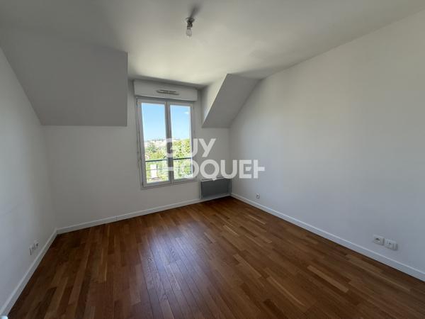 Appartement dernier étage  à vendre de 4 pièces de 74.82 m², 85.21 m² au sol