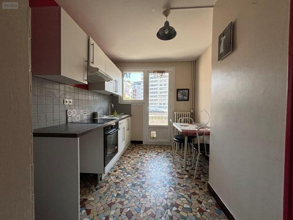 Appartement à vendre à Chambéry en Savoie (73000), ref : 73007-167