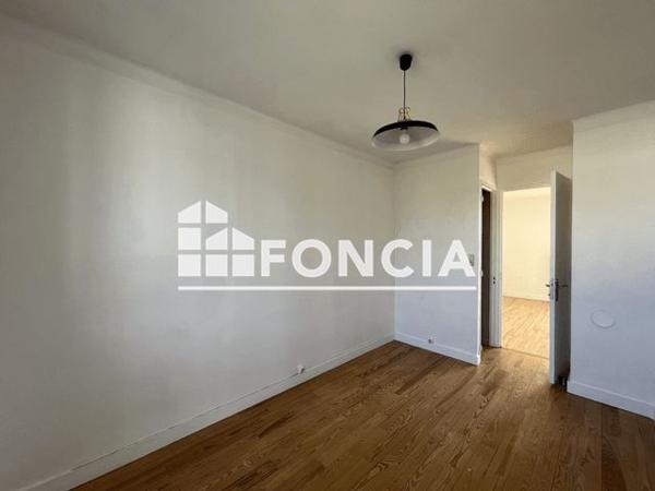 Location Appartement 4 pièces 64.6 m² - 7 RUE CLAUDE DEBUSSY Besancon 25000