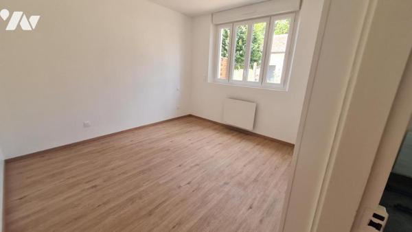 MAISON DE VILLE MITOYENNE - A VENDRE - MONTOIRE/ LOIR (41800)