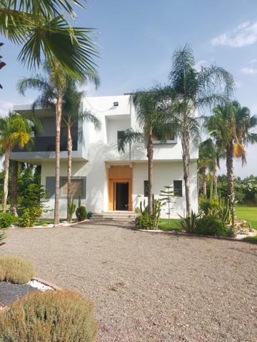 A Vendre Superbe Villa Contemporaine Titrée sans VNA - Route de l'Ourika - 16 km de Marrakech