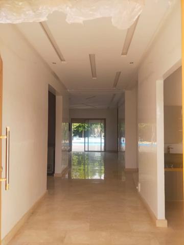 A Vendre Superbe Villa Contemporaine Titrée sans VNA - Route de l'Ourika - 16 km de Marrakech