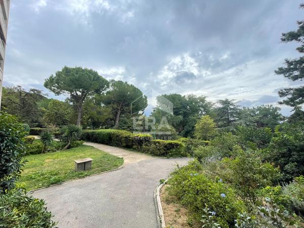 Saint Barnabé : Spacieux type 3 de 71 m² et cave