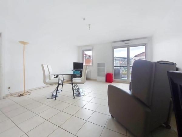 Appartement à louer 2 pièces BELLEGARDE SUR VALSERINE (01)
