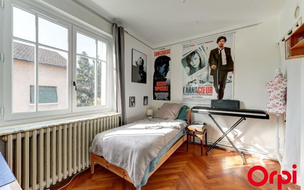 Maison à vendre    7 pièces • 176,56 m2 Vénissieux