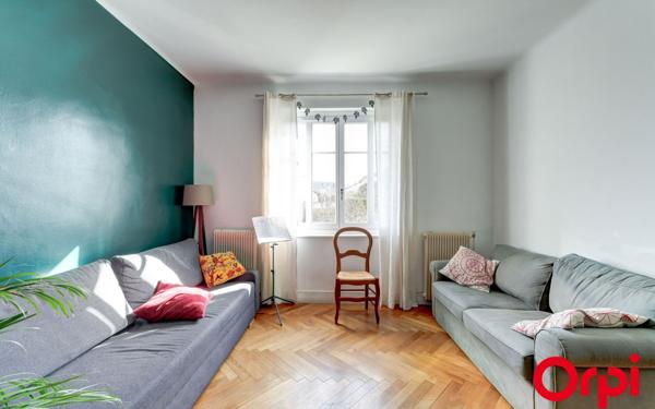 Maison à vendre    7 pièces • 176,56 m2 Vénissieux