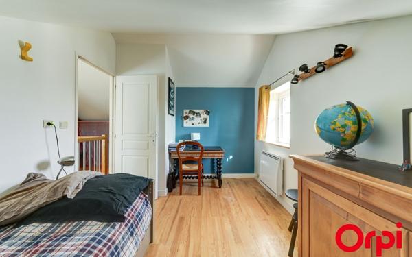 Maison à vendre    7 pièces • 176,56 m2 Vénissieux