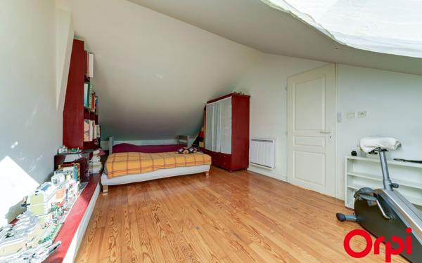 Maison à vendre    7 pièces • 176,56 m2 Vénissieux