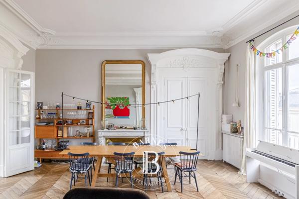 Saint-Germain-en-Laye, Hôtel particulier 15 Chambres -  755 m² à vendre