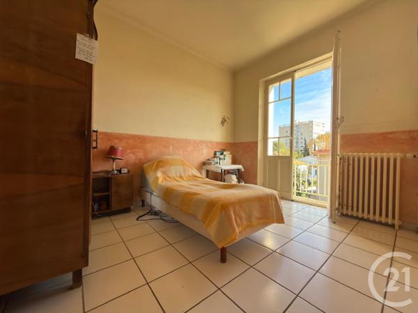 Maison à vendre  6 pièces - 127,81 m2 LA VALETTE DU VAR - 83