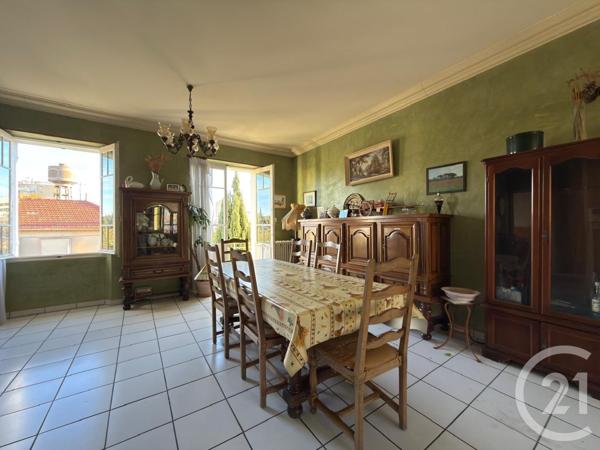 Maison à vendre  6 pièces - 127,81 m2 LA VALETTE DU VAR - 83