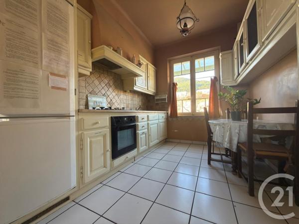 Maison à vendre  6 pièces - 127,81 m2 LA VALETTE DU VAR - 83