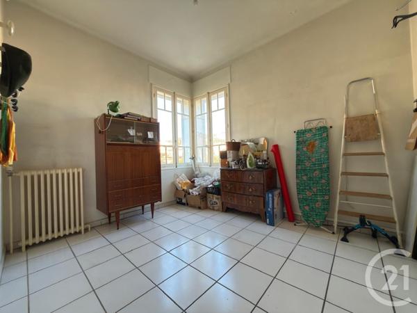 Maison à vendre  6 pièces - 127,81 m2 LA VALETTE DU VAR - 83