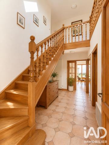 Maison à vendre 8 pièces 348,34 m² Pontault-Combault