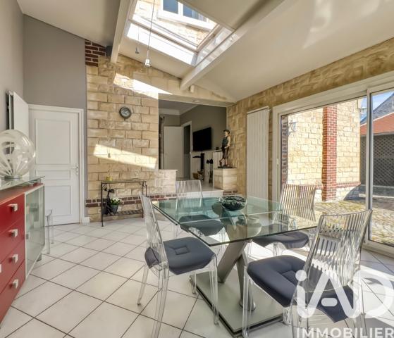 Maison à vendre 6 pièces 154 m² Compiègne