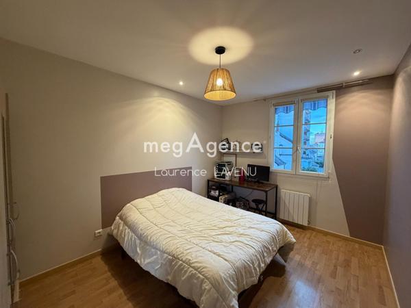 Maison à CHATEAUROUX, 36000 - 5 pièces 137m²