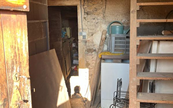 Maison à vendre    5 pièces • 180 m2 Reyrieux