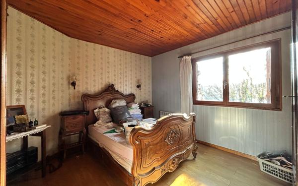 Maison à vendre    5 pièces • 180 m2 Reyrieux