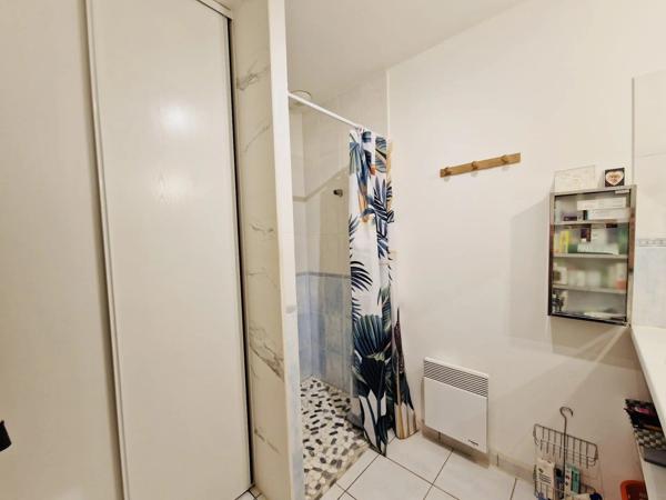 Vente                                                      Maison
                        
                     4 pièces                      95 m2                     à Pouillon