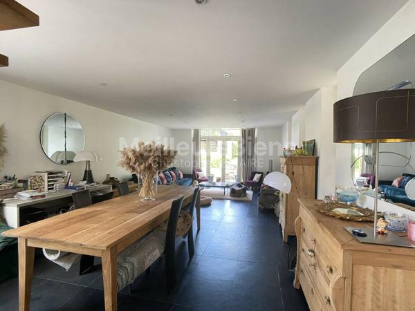 Magnifique ferme au carre