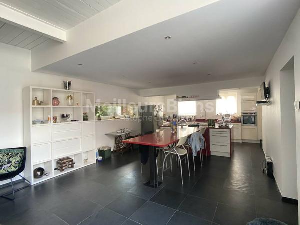 Magnifique ferme au carre