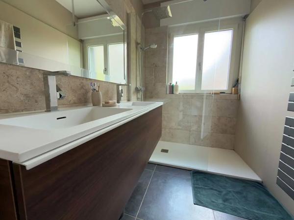 Maison à vendre 8 pièces 245m² Béthune (62400)